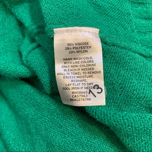 NWT Abound Green Turtleneck Long Dolman Sleeve Knit Sweater XS - Picture 10 of 11